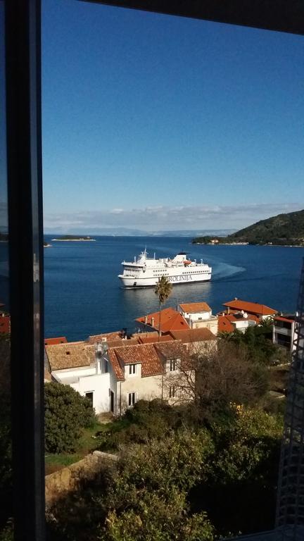Apartmani Luan Vis Exterior photo